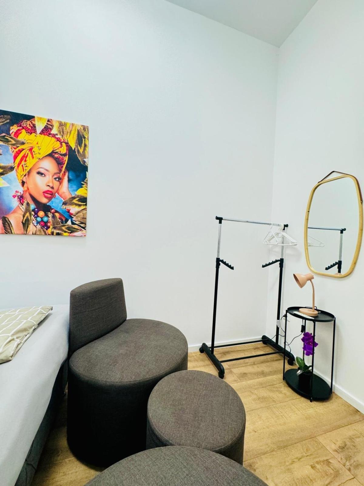 Cozy 9Br Shared Apartment, Only 12Min Walk To Augarten Wien Exterior foto