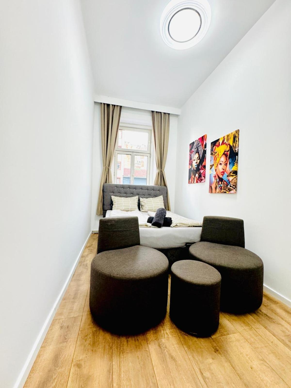 Cozy 9Br Shared Apartment, Only 12Min Walk To Augarten Wien Exterior foto