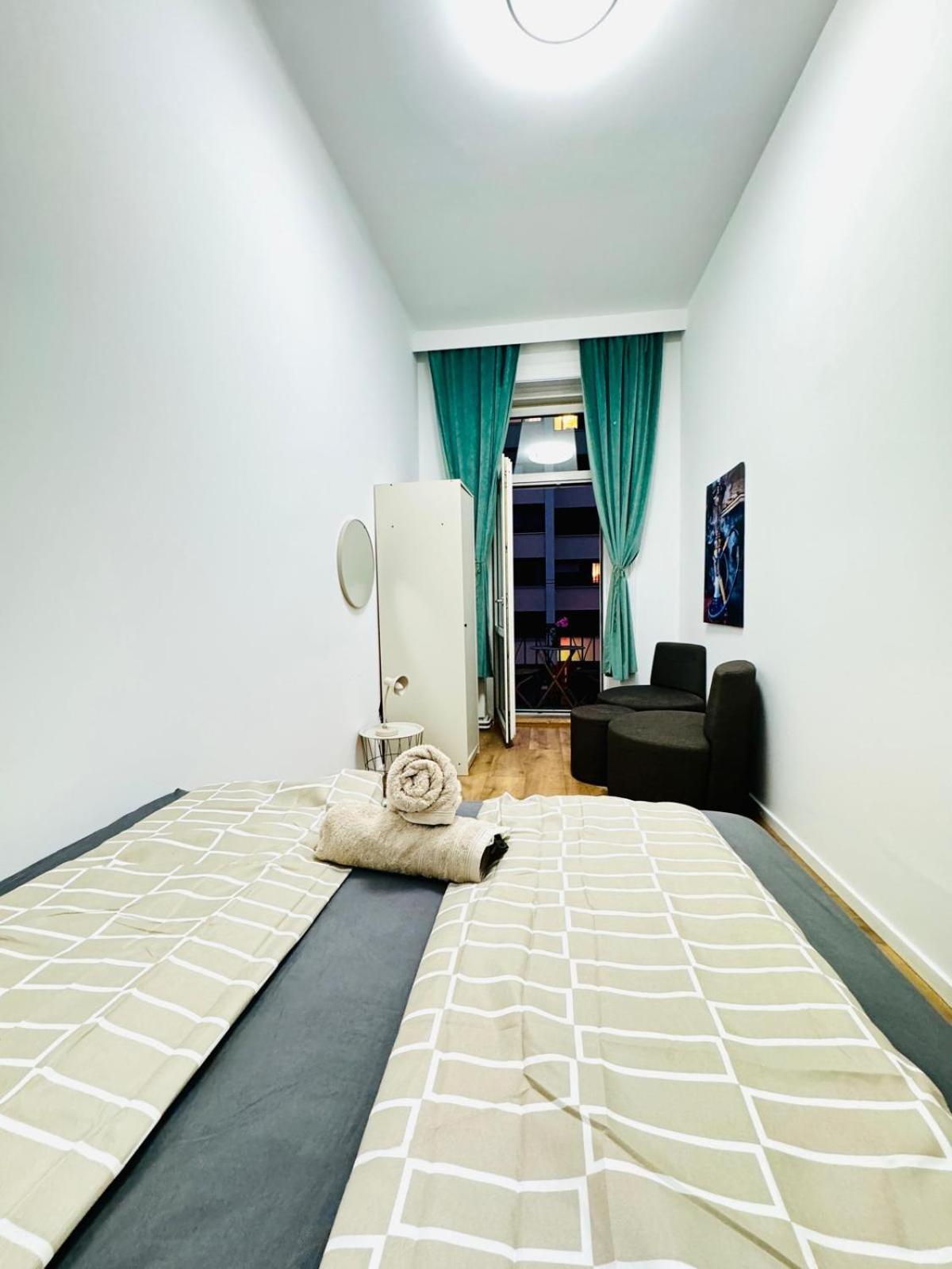 Cozy 9Br Shared Apartment, Only 12Min Walk To Augarten Wien Exterior foto