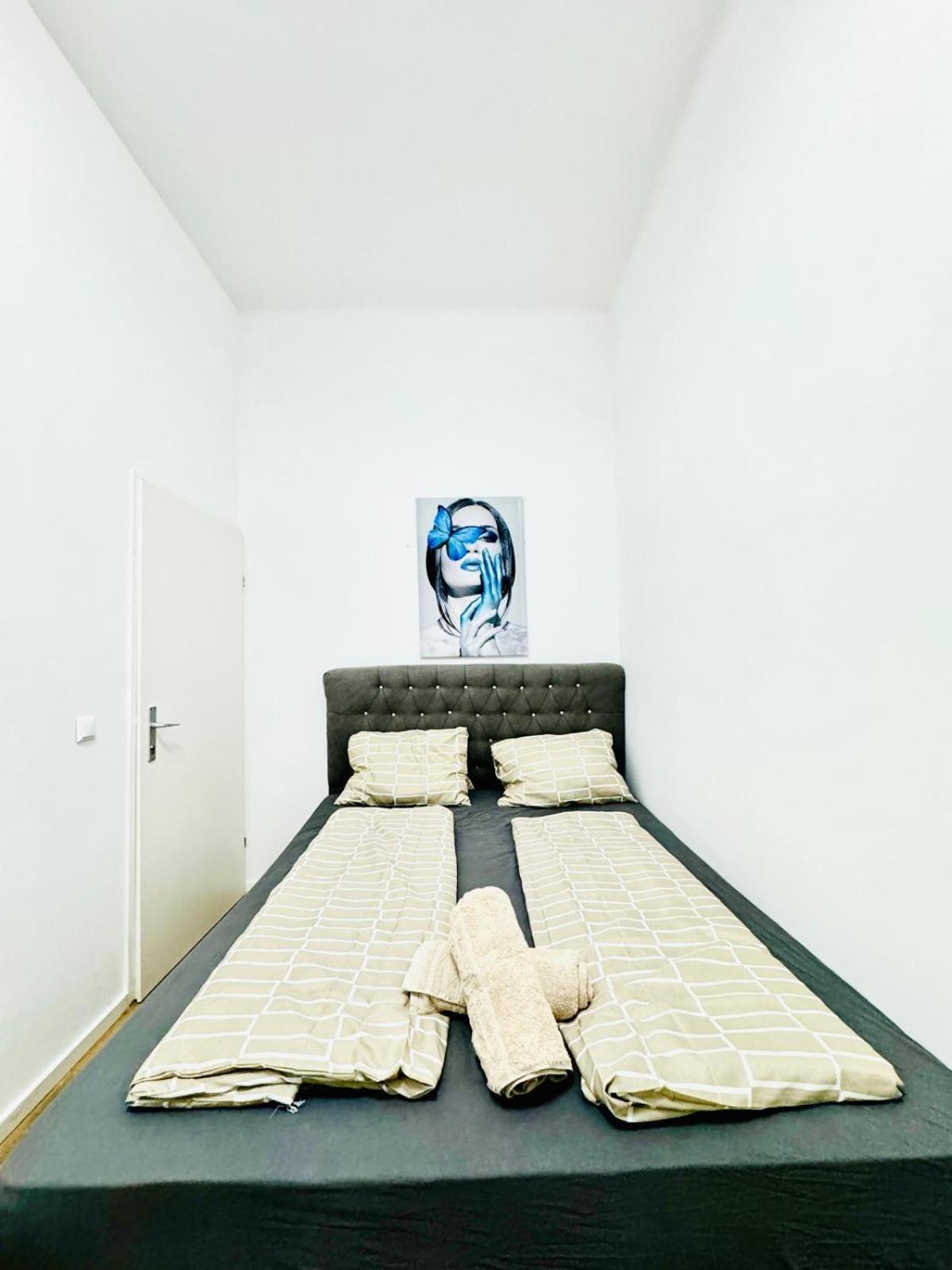 Cozy 9Br Shared Apartment, Only 12Min Walk To Augarten Wien Exterior foto